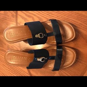 Itialian Shoemakers Navy Slide 10